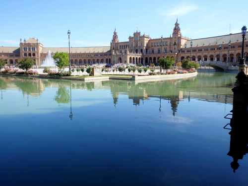 The Plaza de España.